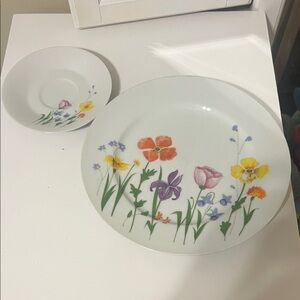 Vintage Collection Marianne Multicolor Floral dinner plate and saucer